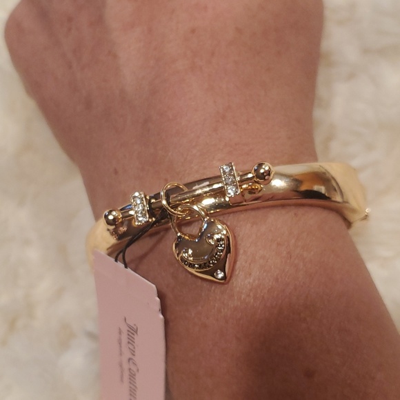 JUICY 💛🤍COUTURE HINGED BRACELET 💛 - Picture 6 of 6